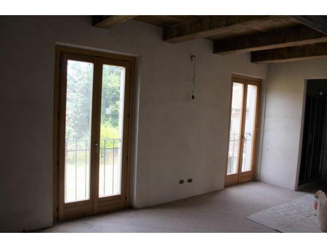 Anteprima foto 3 - Casa indipendente in Vendita a Camerino - Frazione Mergnano San Savino