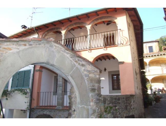 Anteprima foto 2 - Casa indipendente in Vendita a Camporgiano - Poggio