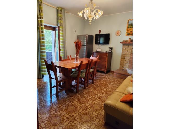 Anteprima foto 2 - Casa indipendente in Vendita a Castel Sant'Angelo - Ponte Basso