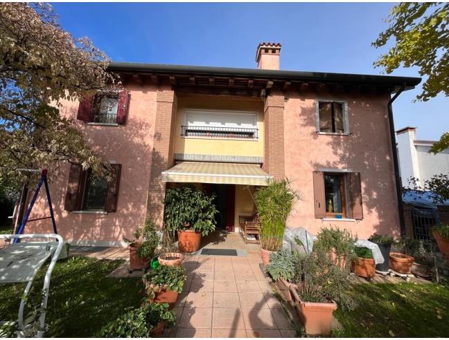 Anteprima foto 2 - Casa indipendente in Vendita a Castelfranco Veneto - Salvatronda
