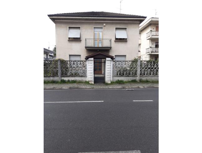 Anteprima foto 1 - Casa indipendente in Vendita a Cesano Maderno (Monza e Brianza)
