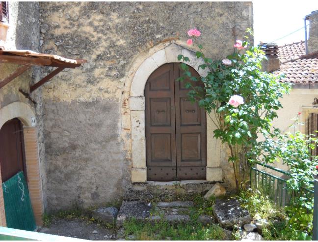 Anteprima foto 1 - Casa indipendente in Vendita a Magliano de' Marsi - Marano