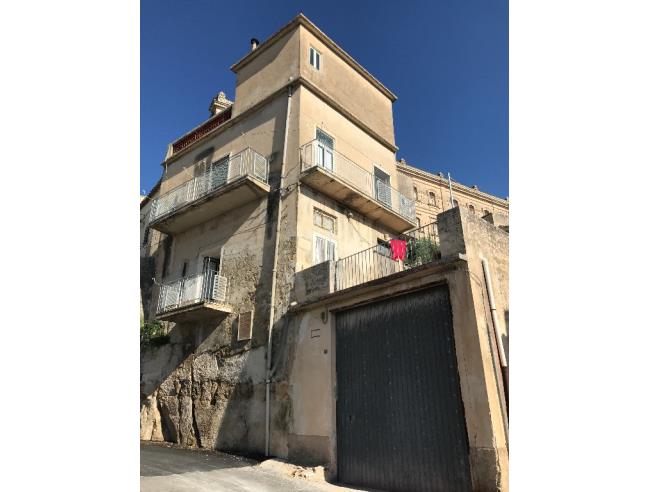 Anteprima foto 1 - Casa indipendente in Vendita a Modica (Ragusa)