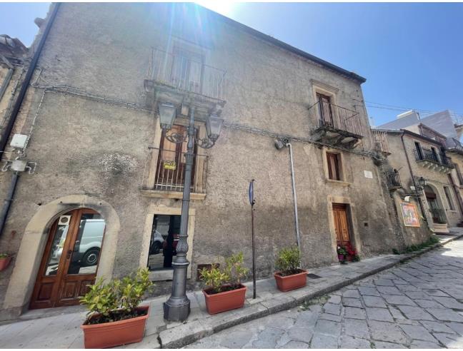 Anteprima foto 1 - Casa indipendente in Vendita a Montalbano Elicona (Messina)