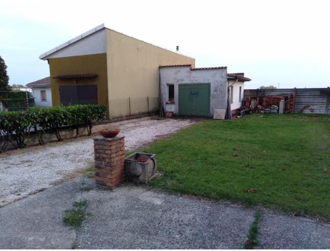 Anteprima foto 4 - Casa indipendente in Vendita a Rivarolo del Re ed Uniti (Cremona)