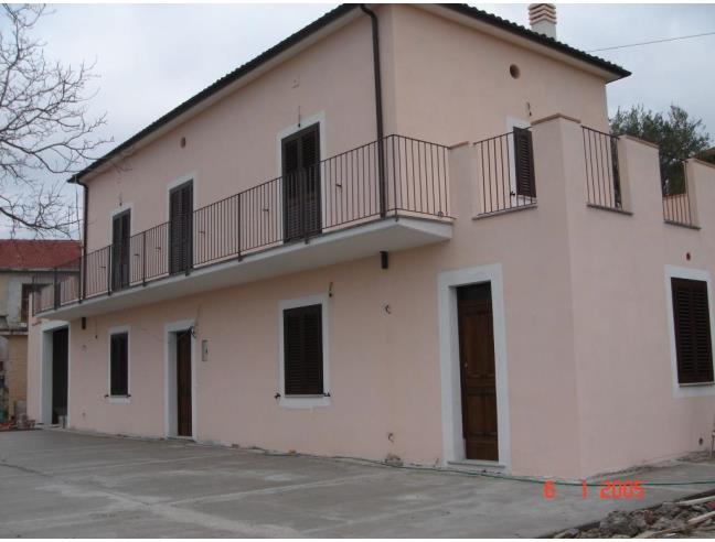 Anteprima foto 1 - Casa indipendente in Vendita a Rivello - Vignale