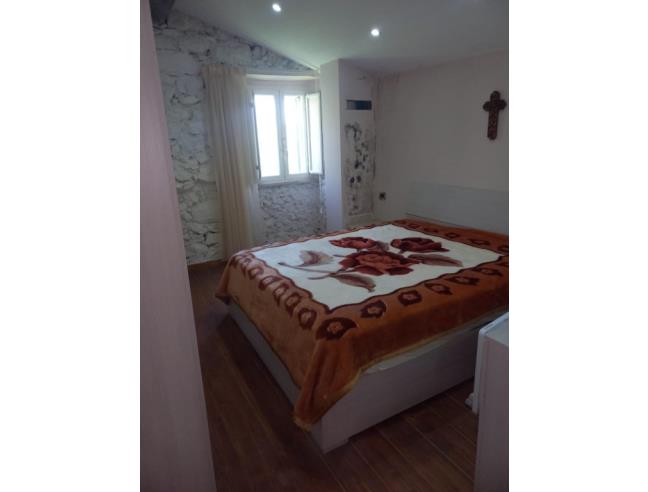 Anteprima foto 2 - Casa indipendente in Vendita a Roccamandolfi (Isernia)