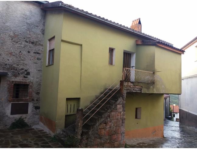 Anteprima foto 1 - Casa indipendente in Vendita a San Severino Lucano (Potenza)