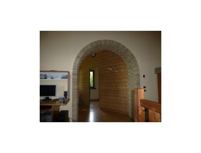 Anteprima foto 2 - Casa indipendente in Vendita a San Severino Marche - Portolo