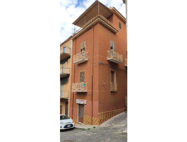 Anteprima foto 1 - Casa indipendente in Vendita a Sant'Agata di Militello (Messina)