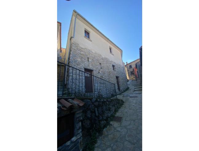 Anteprima foto 1 - Casa indipendente in Vendita a Sasso di Castalda (Potenza)