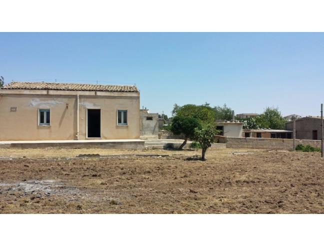 Anteprima foto 2 - Casa indipendente in Vendita a Scicli - Cava D'aliga