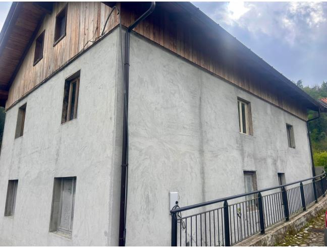 Anteprima foto 2 - Casa indipendente in Vendita a Zuglio (Udine)