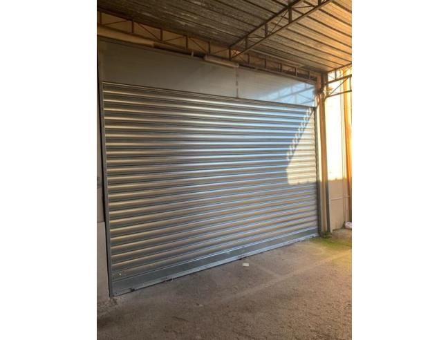 Anteprima foto 1 - Garage/Auto silos in Affitto a Napoli - Chiaiano