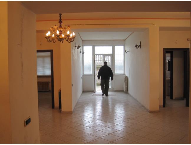 Anteprima foto 3 - Garage/Auto silos in Vendita a Roma - Laurentina