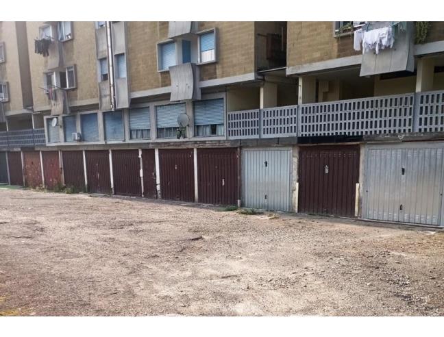 Anteprima foto 1 - Garage/Auto silos in Vendita a Solaro (Milano)