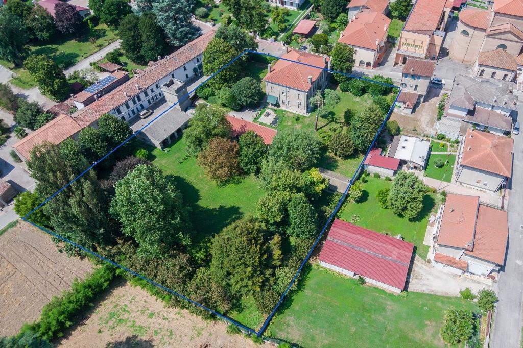 Villa storica con ampio parco – Vendita Villa da Privato a Castelguglielmo (Rovigo)  #finsubito richiedi mutuo fino 100%