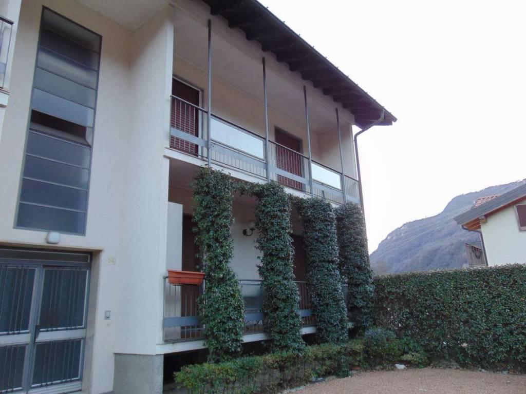 Ampio trilocale a Cuasso al Piano Vendita Appartamento da Privato a