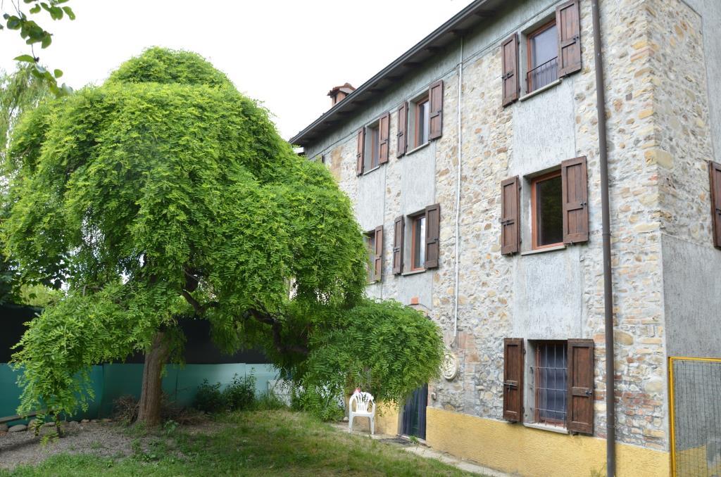 RUSTICO IN SASSO CON GIARDINO COLLINE DI PARMA – Vendita Rustico/Casale da Privato a Traversetolo, Vignale  #finsubito richiedi mutuo fino 100%