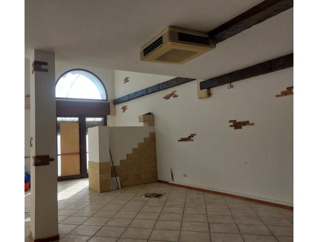 Anteprima foto 3 - Laboratorio in Affitto a Lizzanello - Merine