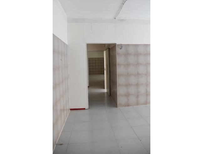 Anteprima foto 6 - Laboratorio in Vendita a Bari - Picone