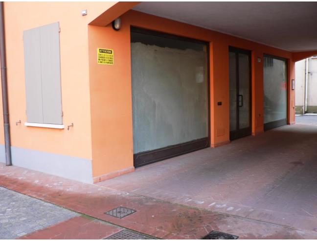 Anteprima foto 2 - Laboratorio in Vendita a Modena - Direzionale 70