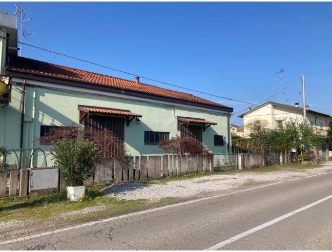 Anteprima foto 4 - Laboratorio in Vendita a Poggio Renatico - Gallo