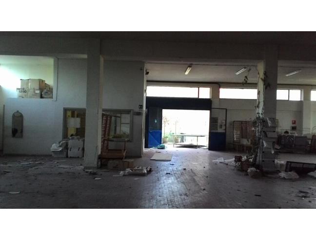 Anteprima foto 2 - Magazzino in Affitto a Bari - Stanic