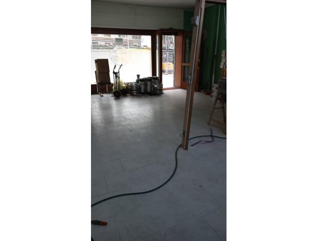 Anteprima foto 2 - Magazzino in Affitto a Dossena (Bergamo)