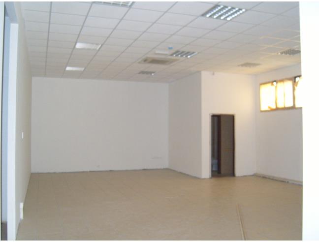 Anteprima foto 3 - Magazzino in Affitto a Gela (Caltanissetta)