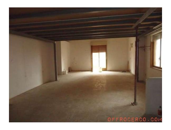 Anteprima foto 2 - Magazzino in Affitto a Lucca - San Concordio Contrada