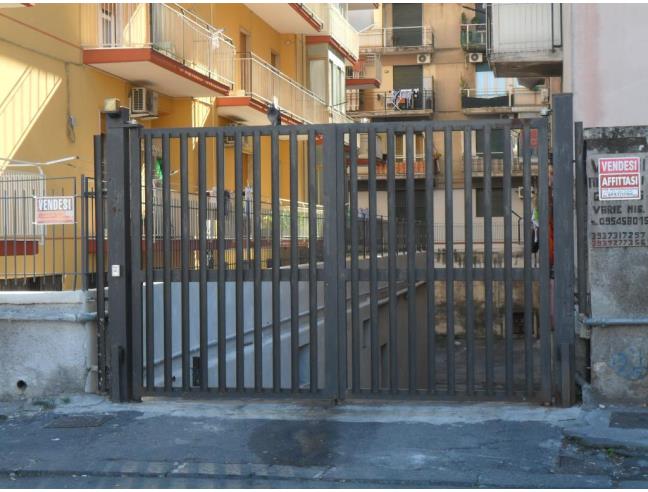 Anteprima foto 3 - Magazzino in Vendita a Catania - Via Garibaldi