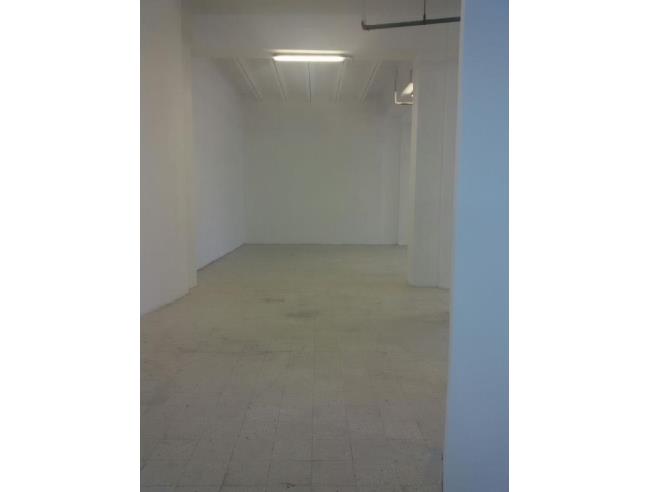 Anteprima foto 2 - Magazzino in Vendita a Catania - Viale Mario Rapisardi