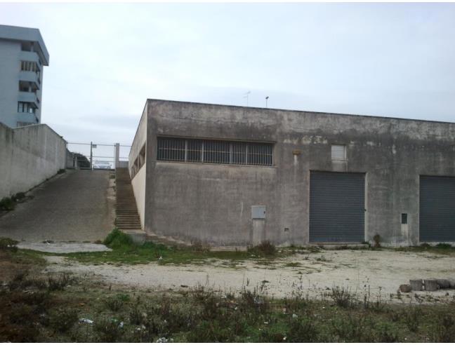 Anteprima foto 2 - Magazzino in Vendita a Lecce (Lecce)