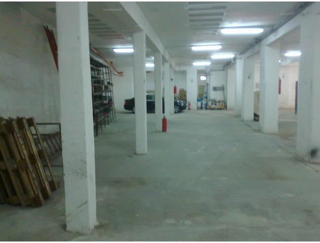 Anteprima foto 5 - Magazzino in Vendita a Napoli - Vicaria