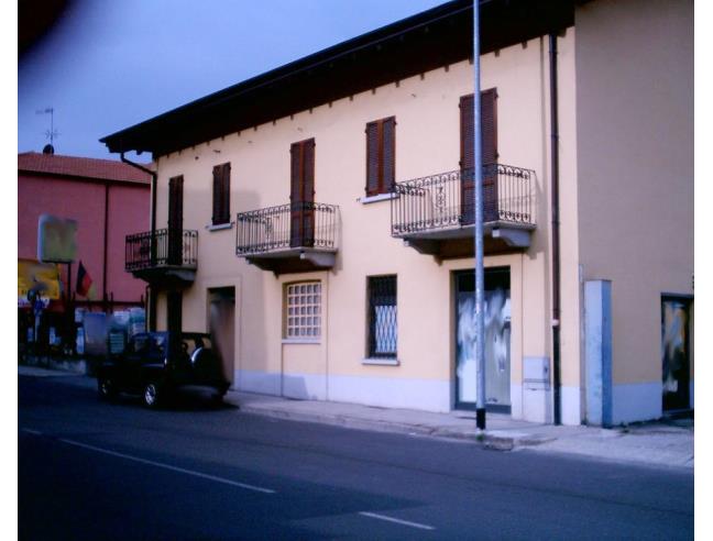 Anteprima foto 4 - Magazzino in Vendita a Omegna (Verbano-Cusio-Ossola)