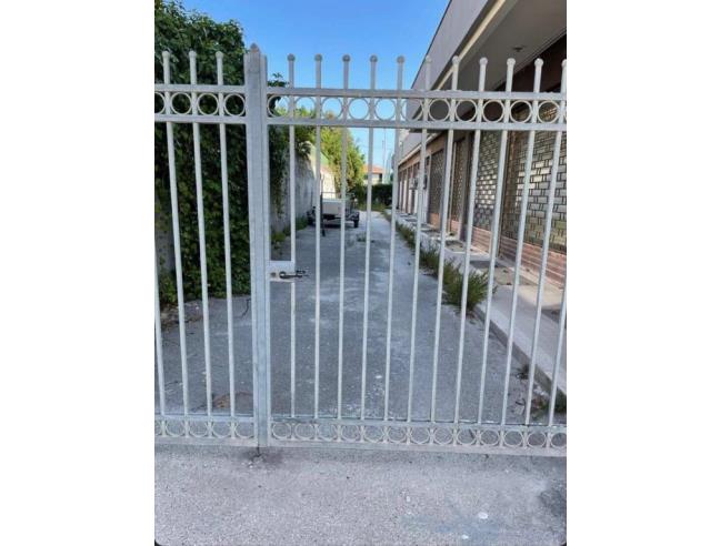 Anteprima foto 2 - Magazzino in Vendita a Potenza Picena - Porto Potenza Picena