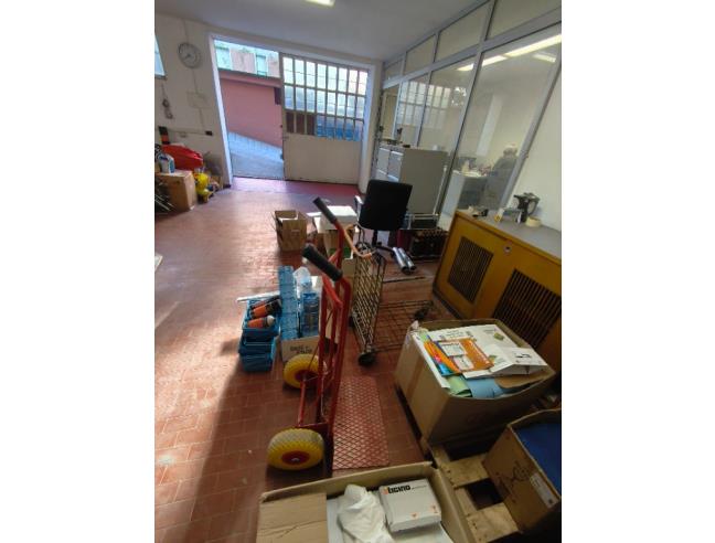 Anteprima foto 2 - Magazzino in Vendita a Verona - Golosine