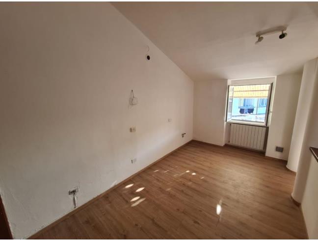 Anteprima foto 3 - Mansarda in Vendita a Caronno Varesino (Varese)