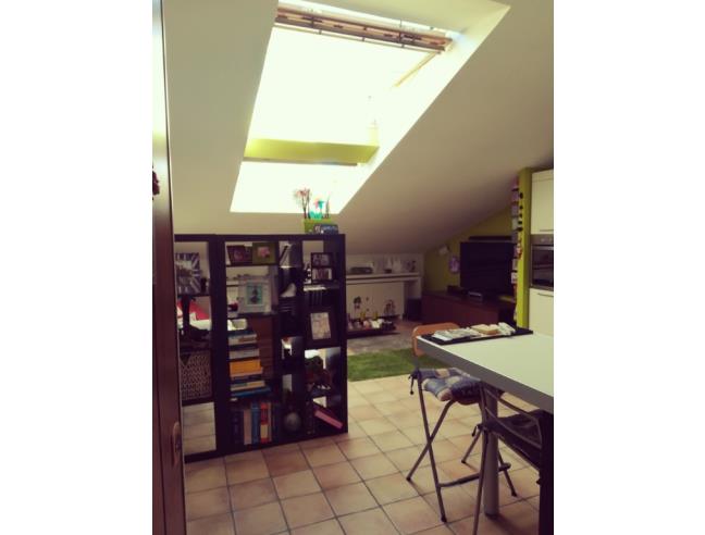 Anteprima foto 4 - Mansarda in Vendita a Napoli - Piazza Garibaldi