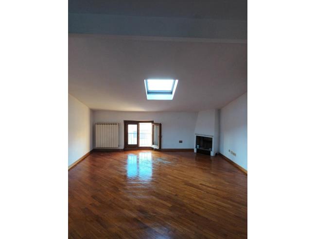 Anteprima foto 2 - Mansarda in Vendita a Prato - Chiesanuova