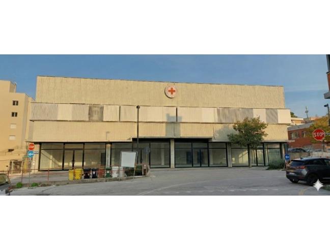 Anteprima foto 4 - Negozio in Affitto a Ancona (Ancona)