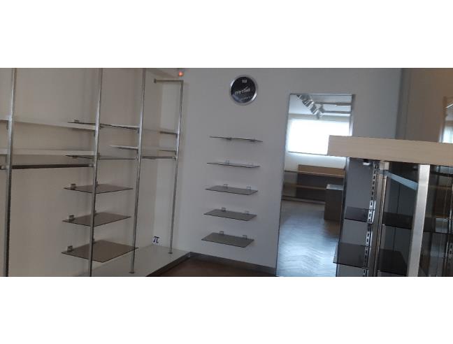 Anteprima foto 8 - Negozio in Affitto a Assisi - Santa Maria Degli Angeli