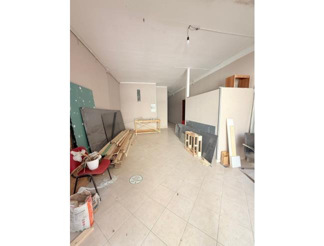 Anteprima foto 2 - Negozio in Affitto a Aversa (Caserta)
