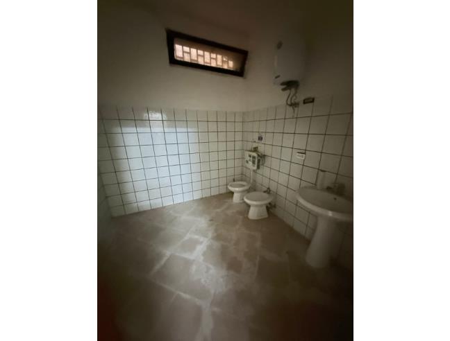 Anteprima foto 5 - Negozio in Affitto a Aversa (Caserta)