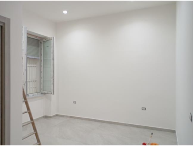 Anteprima foto 3 - Negozio in Affitto a Bacoli - Fusaro