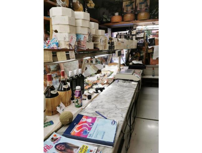 Anteprima foto 7 - Negozio in Affitto a Bologna - Centro Storico