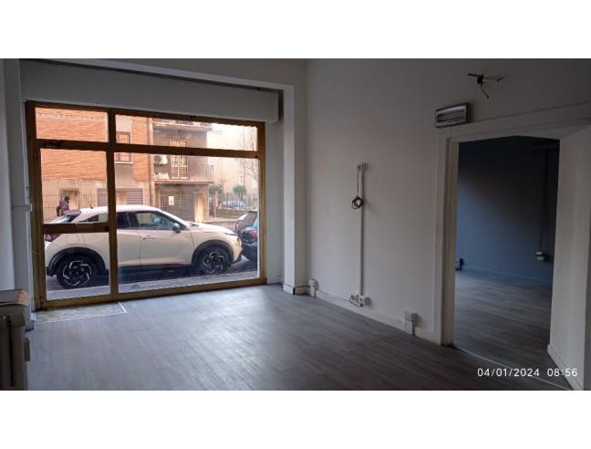 Anteprima foto 2 - Negozio in Affitto a Bologna - Mazzini