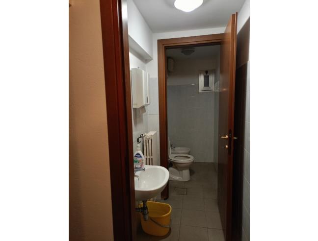 Anteprima foto 7 - Negozio in Affitto a Bologna - Saragozza