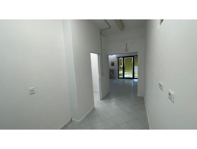 Anteprima foto 3 - Negozio in Affitto a Calenzano (Firenze)